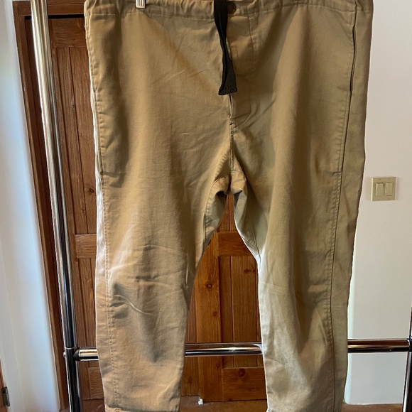 RTH Khaki drawstring - Picture 3 of 3